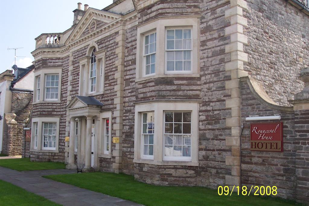 Rounceval House Hotel Chipping Sodbury Ngoại thất bức ảnh
