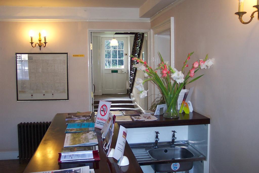 Rounceval House Hotel Chipping Sodbury Ngoại thất bức ảnh